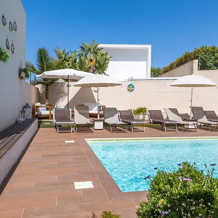 Heraia Con Piscina Villa *